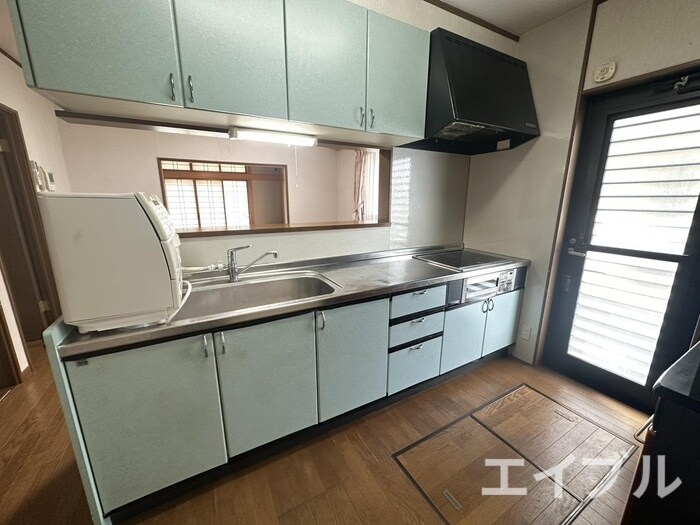 物件内観写真6　(キッチン)