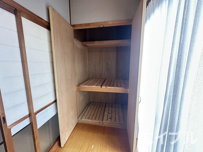 物件内観写真17　(収納)
