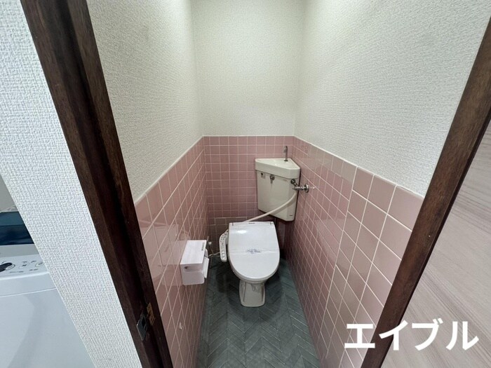 物件内観写真9　(トイレ)