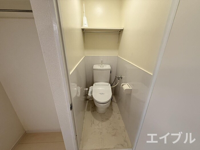 物件内観写真9　(トイレ)