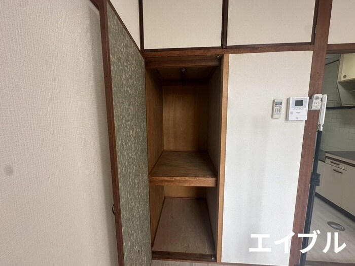 物件内観写真10　(収納)