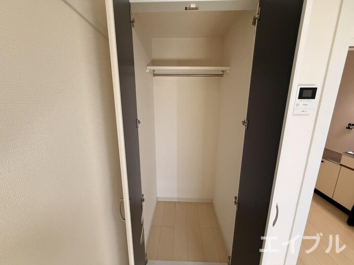 物件内観写真10　(収納)