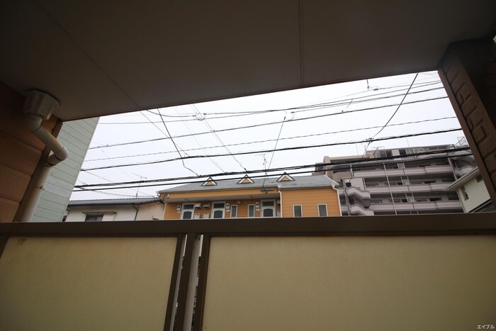 物件内観写真20　(室内からの展望)