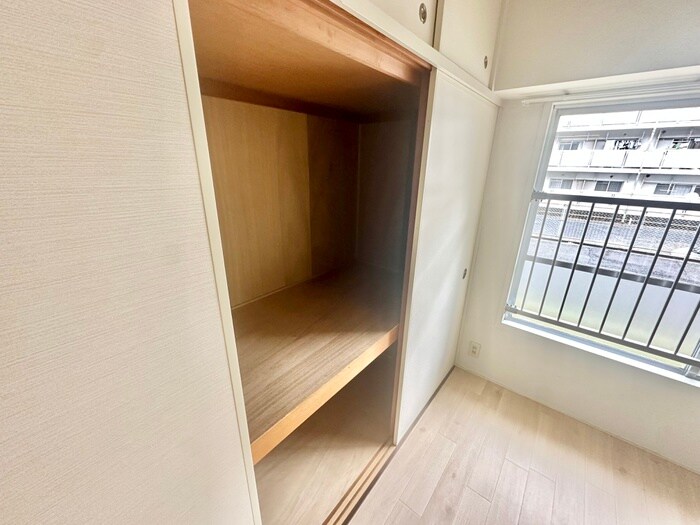 物件内観写真8　(収納)