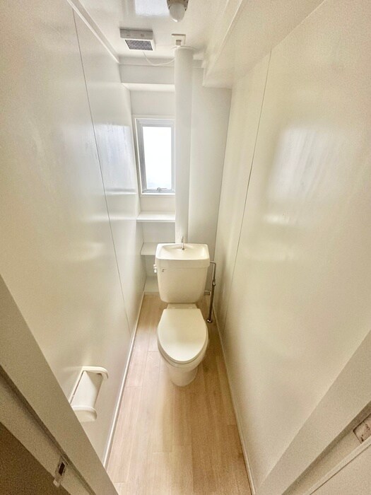 物件内観写真11　(トイレ)