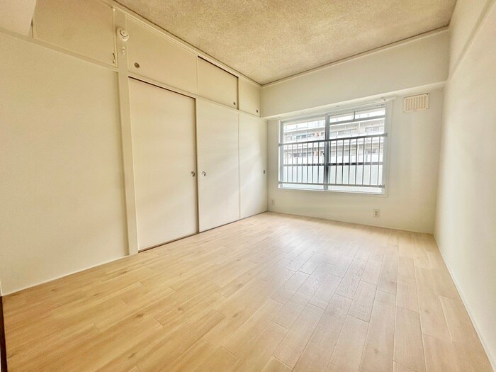 物件内観写真16　(内観写真)