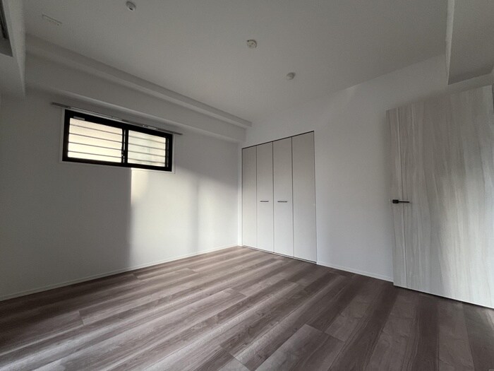 物件内観写真3　(居室)