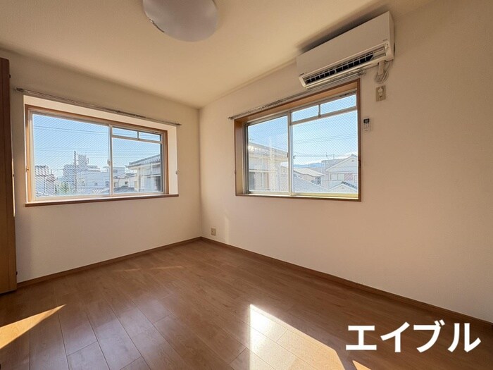 物件内観写真10　(居室)