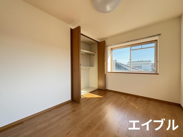 物件内観写真14　(トイレ)