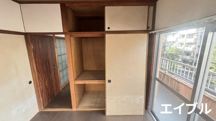 物件内観写真18　(収納)