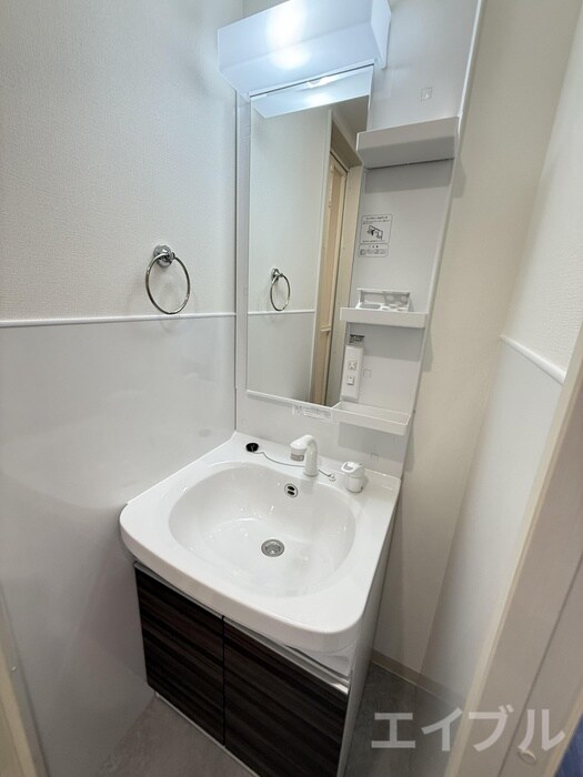 物件内観写真9　(洗面)