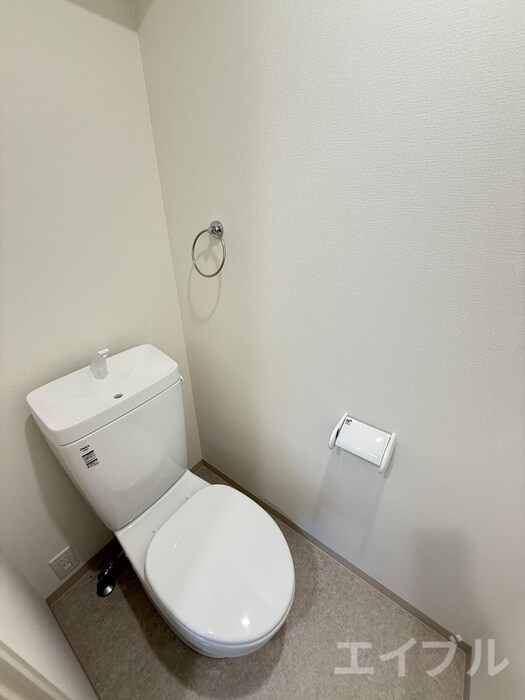 物件内観写真11　(トイレ)