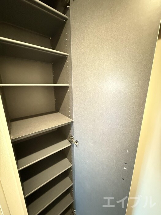 物件内観写真13　(靴箱)