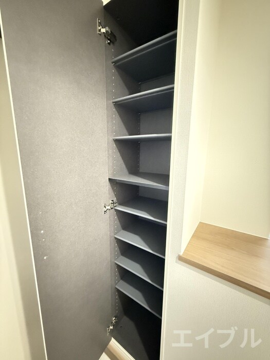 物件内観写真14　(靴箱)