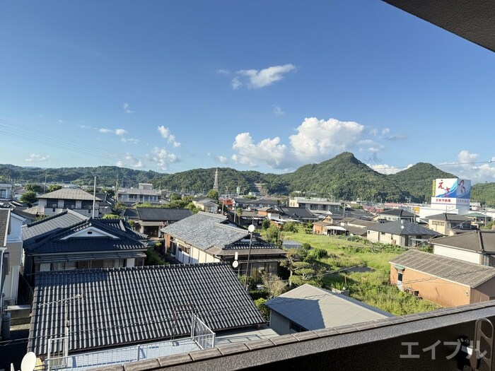 物件内観写真16　(室内からの展望)