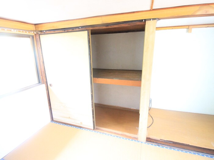 物件内観写真7　(収納)