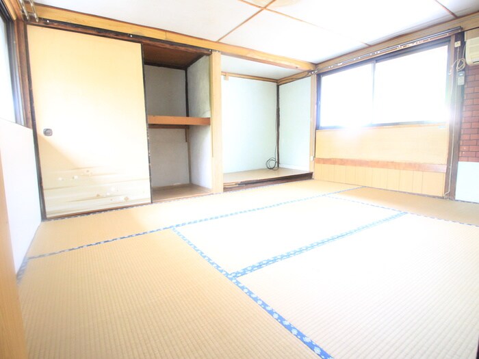 物件内観写真9　(居室)