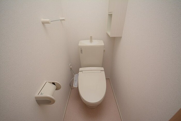 物件内観写真11　(トイレ)