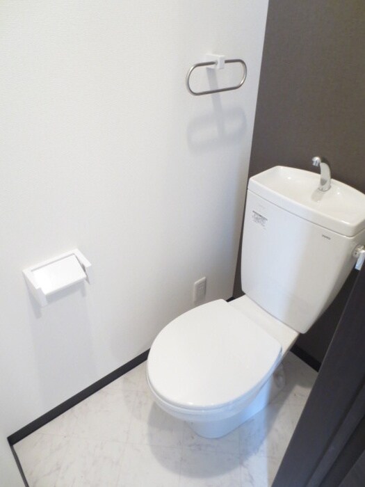 物件内観写真7　(トイレ)