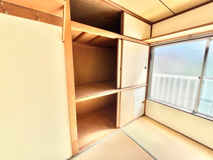 物件内観写真10　(収納)