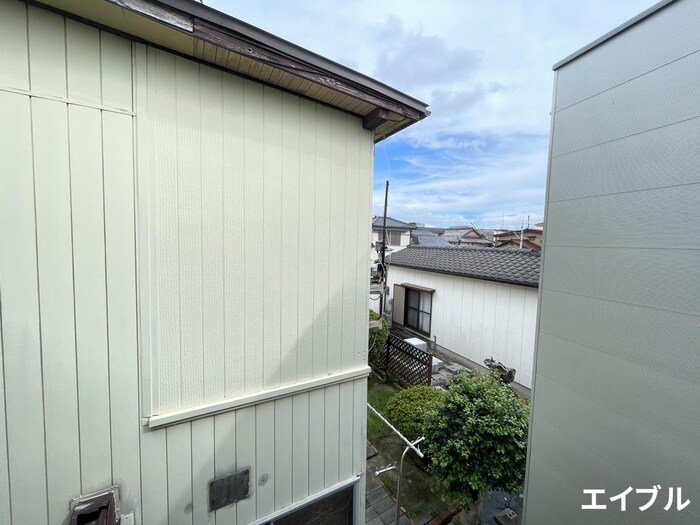 物件内観写真15　(室内からの展望)