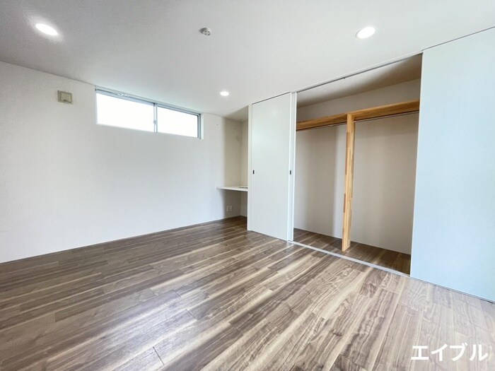 物件内観写真19　(居室)