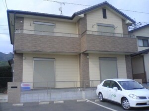 コ－ポ佐々山家外観写真