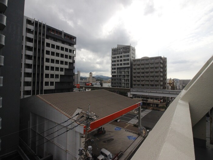 物件内観写真14　(室内からの展望)