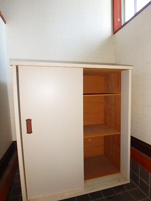 物件内観写真8　(靴箱)