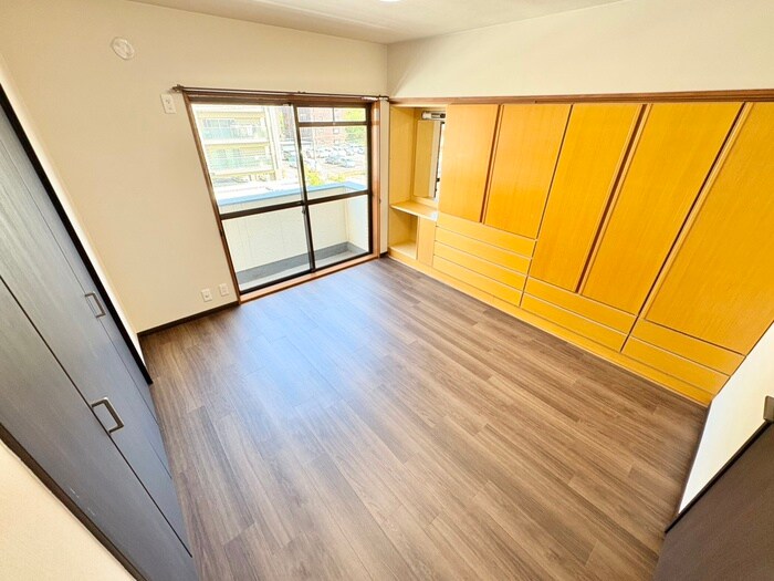 物件内観写真8　(居室)