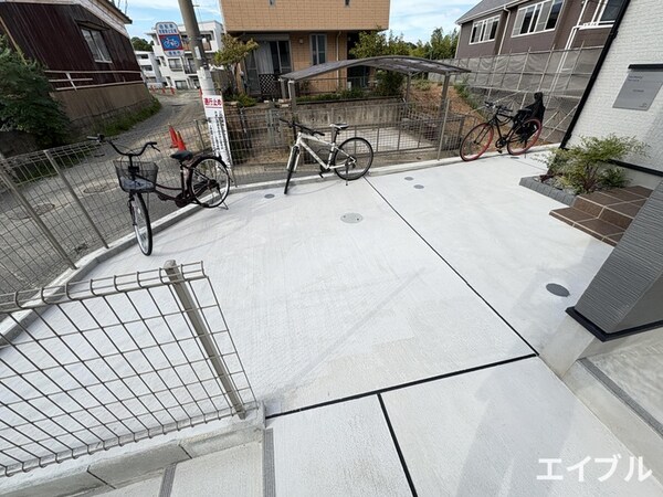 駐輪場