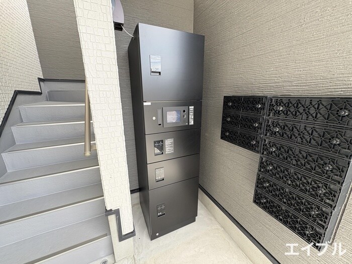 物件外観写真6　(建物設備)