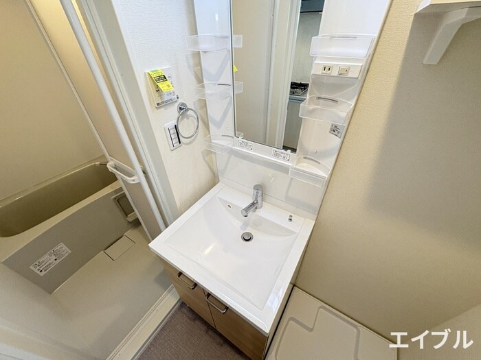 物件内観写真13　(洗面)