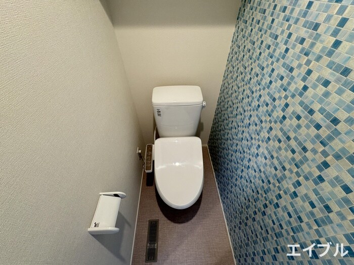 物件内観写真14　(トイレ)