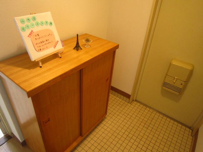物件内観写真11　(靴箱)