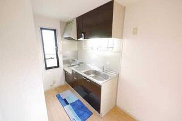 物件内観写真3　(キッチン)