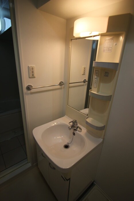 物件内観写真13　(洗面)