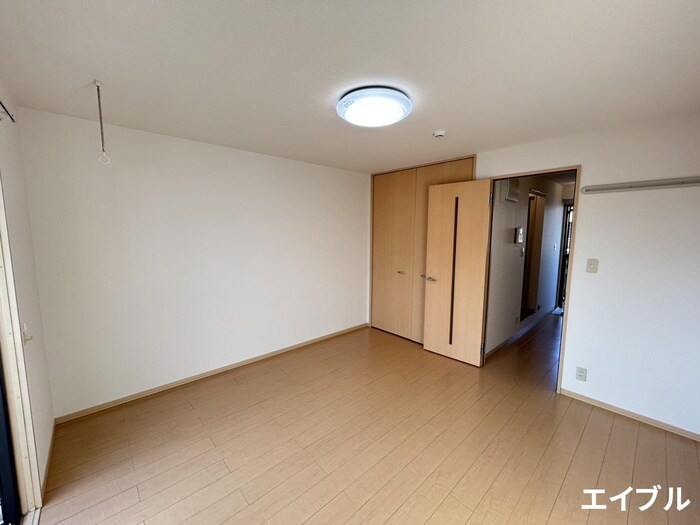 物件内観写真10　(居室)