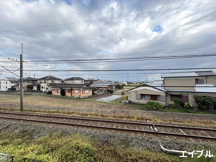 物件内観写真20　(室内からの展望)