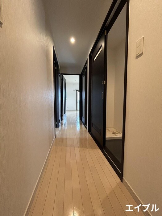 物件内観写真21　(玄関)