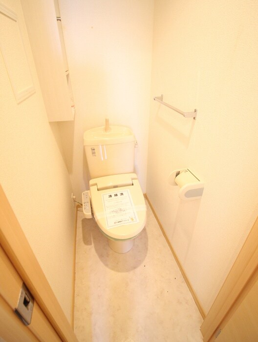 物件内観写真13　(トイレ)