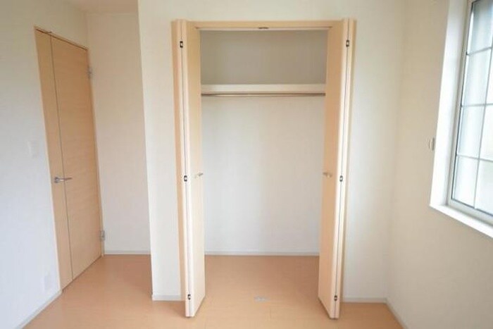 物件内観写真10　(収納)