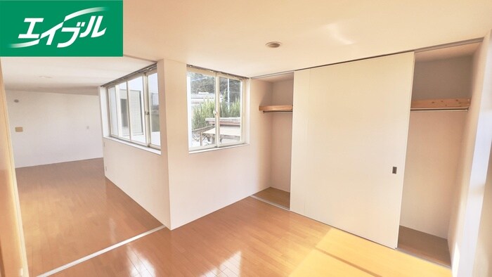 物件内観写真9　(居室)