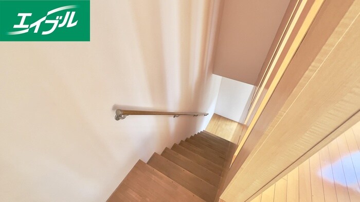 物件内観写真20　(廊下)