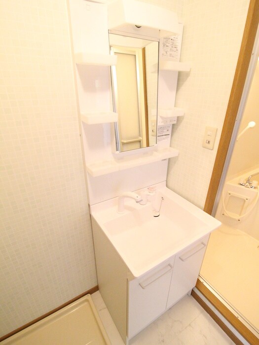 物件内観写真9　(洗面)