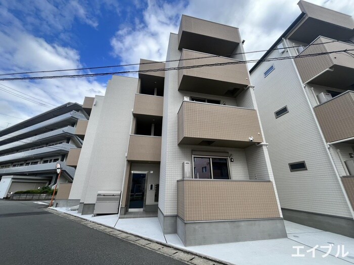 物件外観写真1　(外観写真)