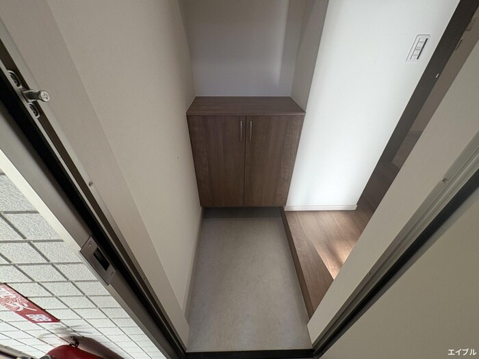 物件内観写真15　(玄関)