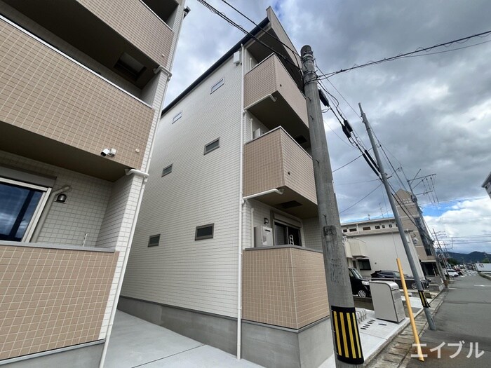 物件外観写真3　(外観写真)