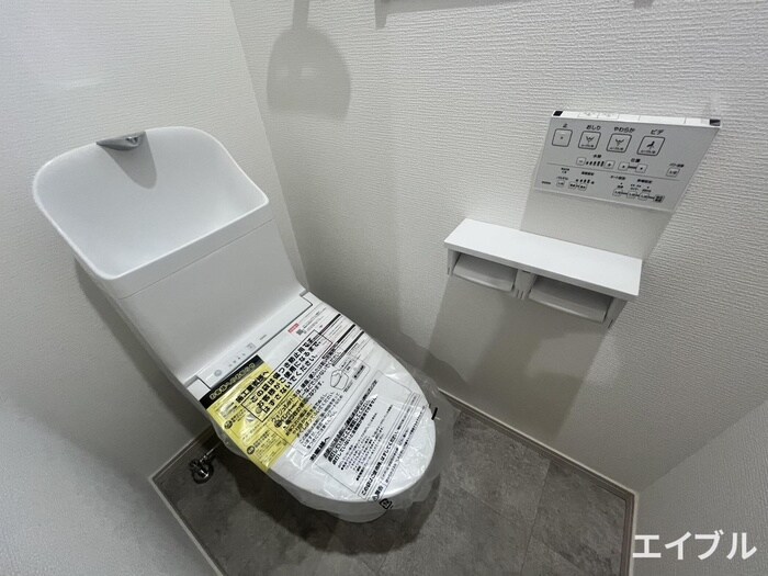 物件内観写真14　(トイレ)