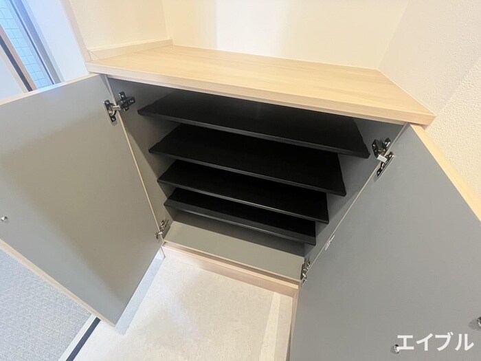 物件内観写真17　(靴箱)